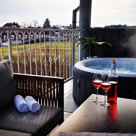 Szabo Vendeghaz Hotel Villany Bagian luar foto